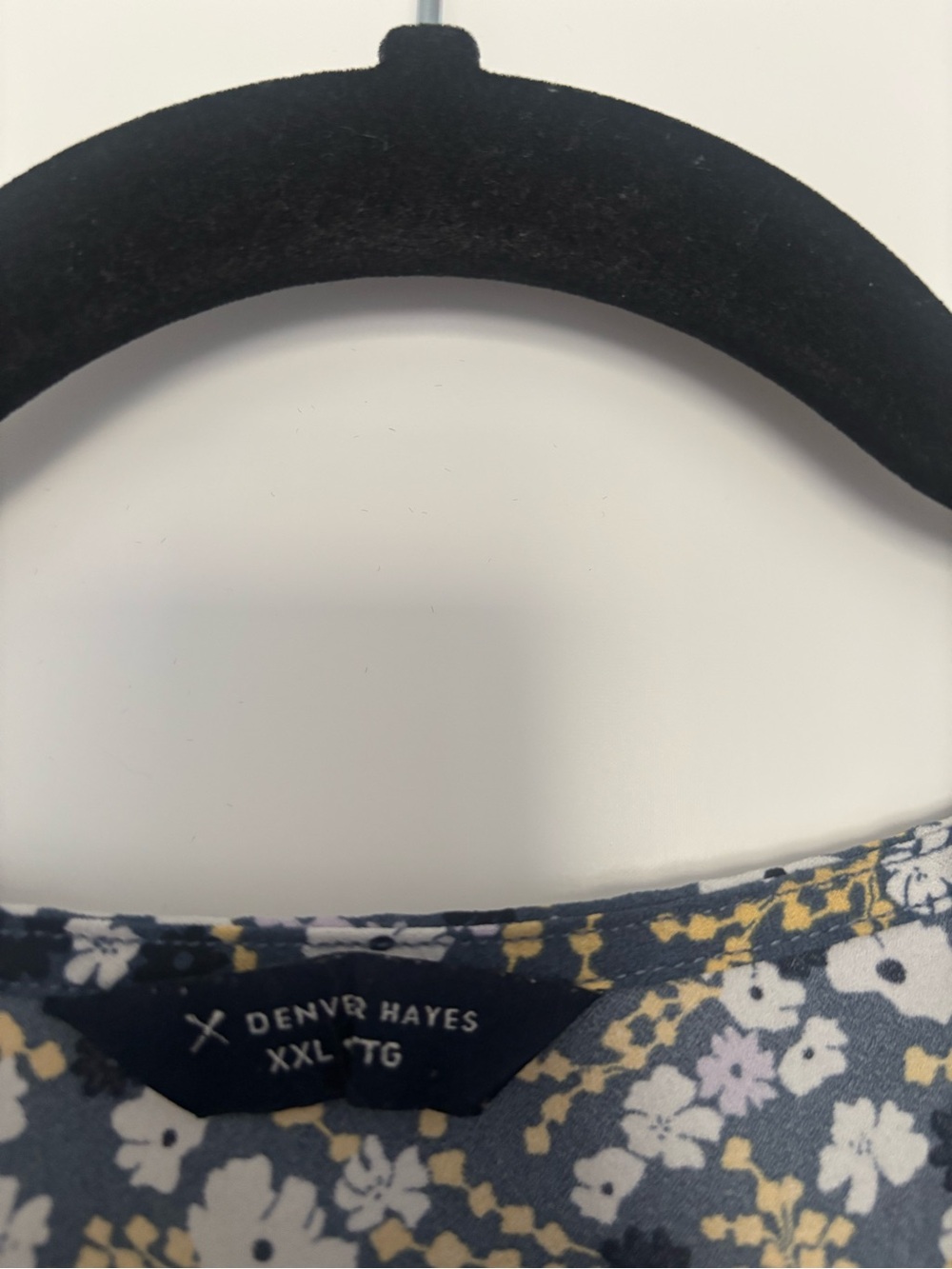 Denver Hayes Navy Floral Ruffle Sleeve Blouse - Picture 3 of 5